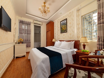 Deluxe Double or Twin Room